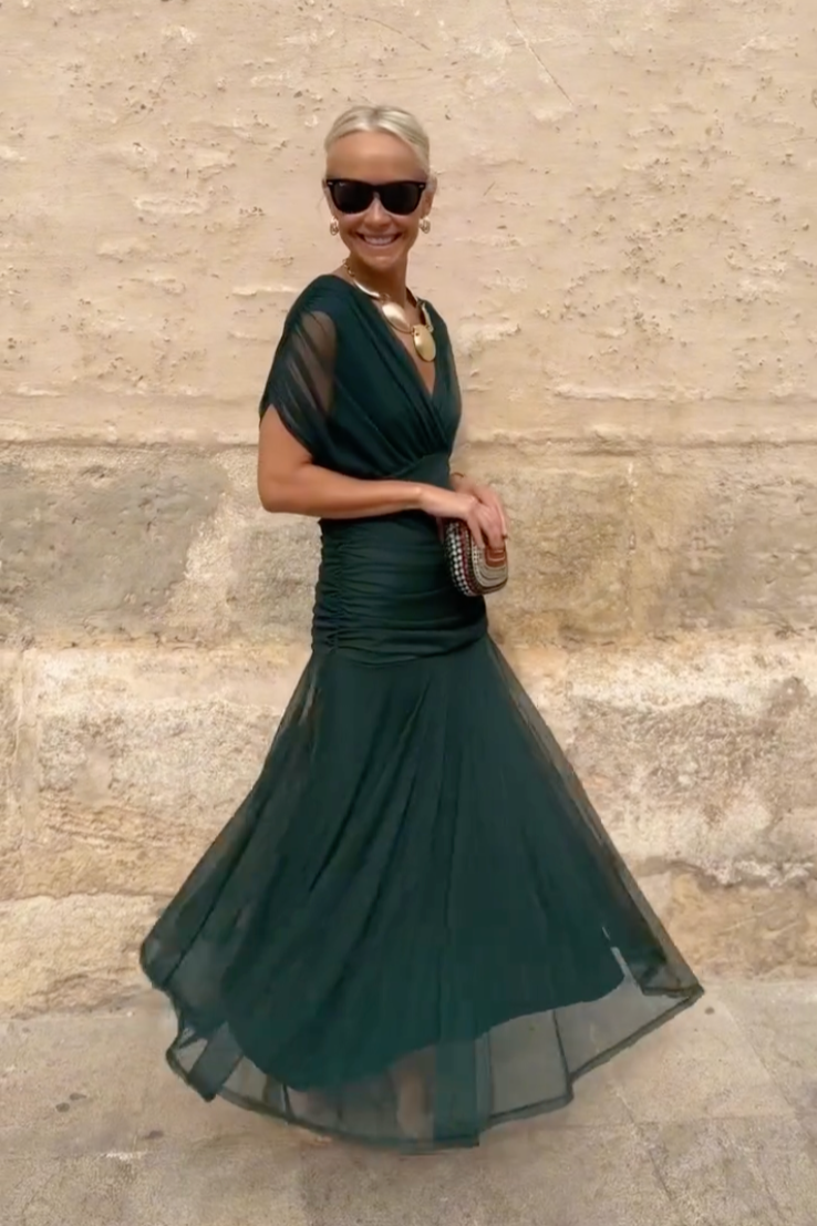 Elena | Vestido largo elegante con escote en V