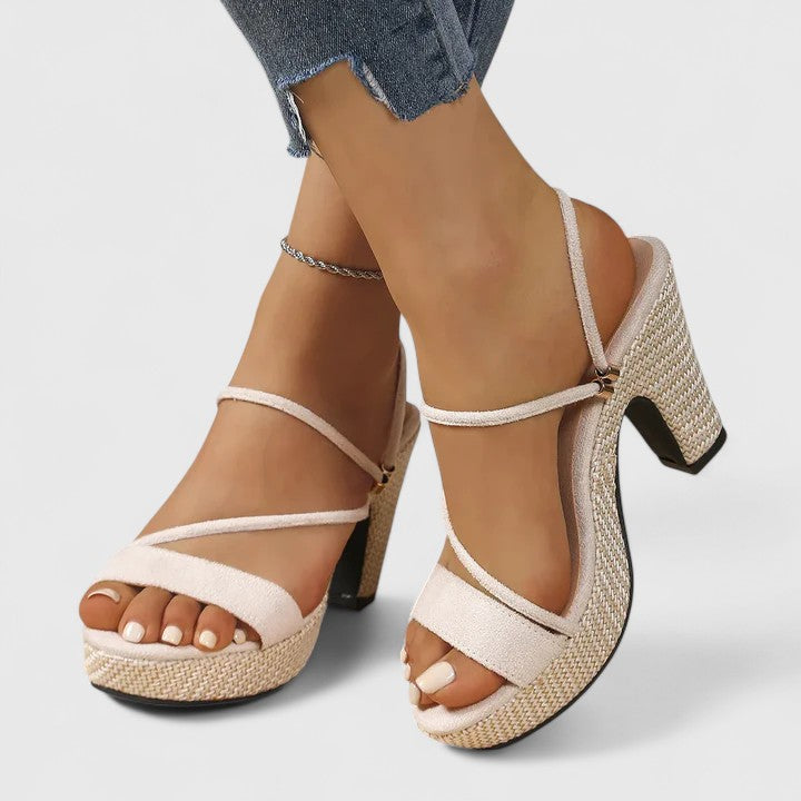 Lorena | Tacones Refinados