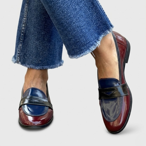Claudia | Mocasines con diseño en contraste elegante